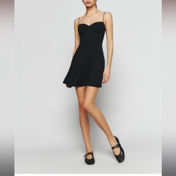 NWT Reformation Saskia Dress Black Size 6 SOLD OUT - Picture 1 of 8